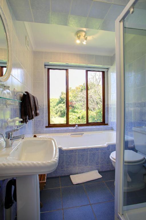 Waterfront Lodge Knysna Ruang foto